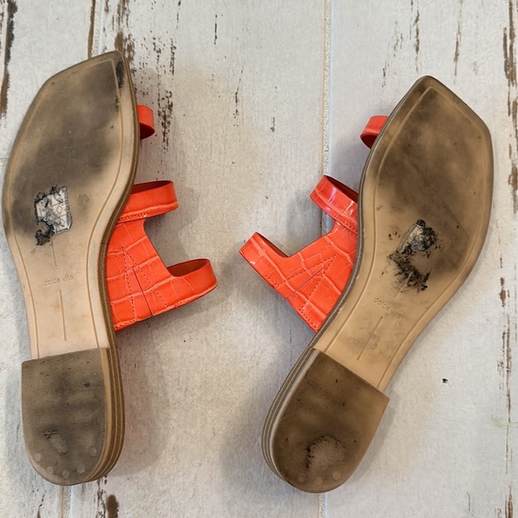 Dolce Vita Sandals - Picture 4 of 5